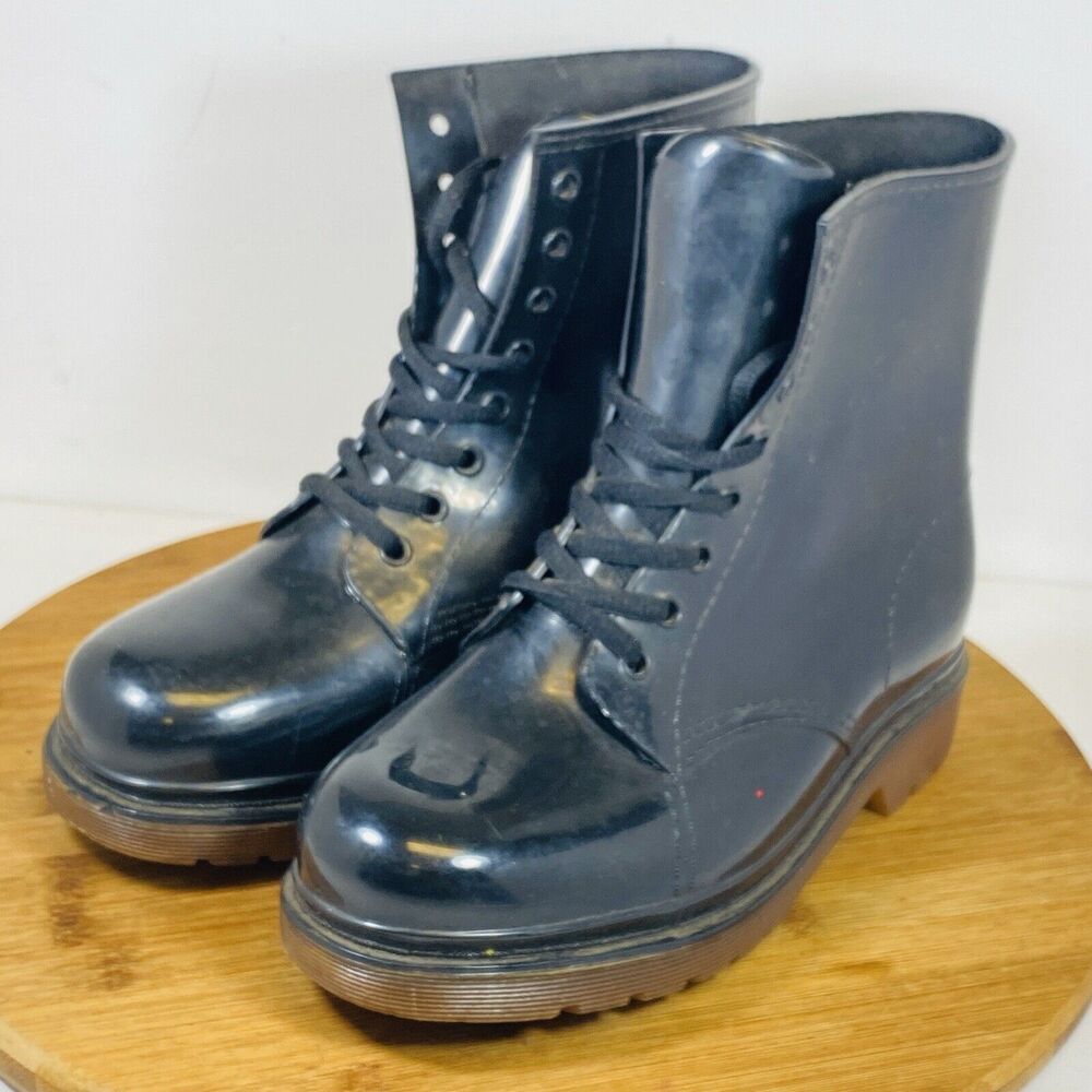 Rock And Candy Rubber Snow Boots With Lace Size 7 Black